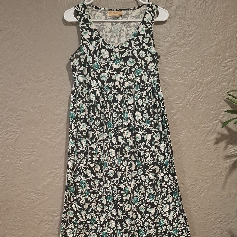 SOSTANZA .Floral Black and Green Dress